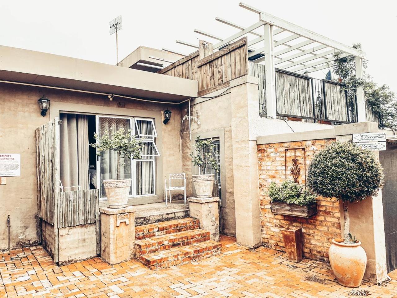 59 On True North Guest Rooms Johannesburg Luaran gambar